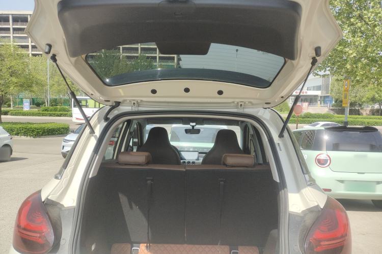 Used Wuling Bingo 2024 333 km Enjoyment Version Trunk