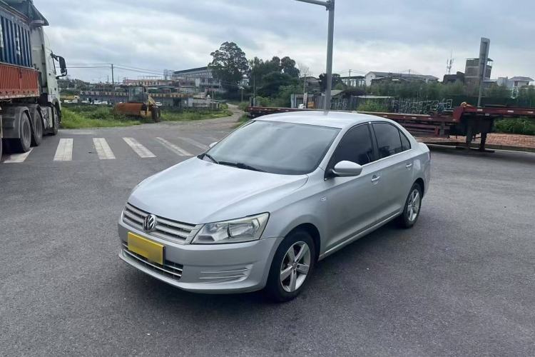 Used Volkswagen Santana 2013 1.6L Automatic Fashion Edition