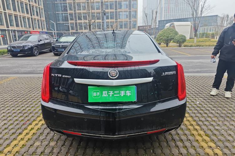 Used Cadillac XTS 2014 28T Comfort Version
