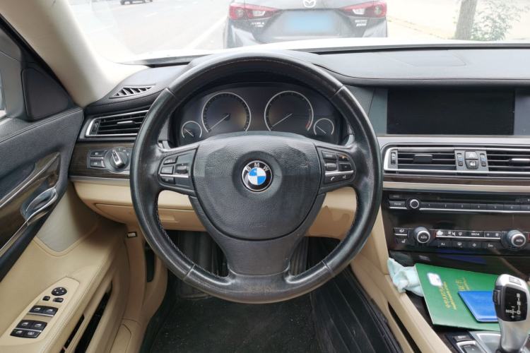 Used BMW 7 Series 2009 740Li Leading Model Steering Wheel