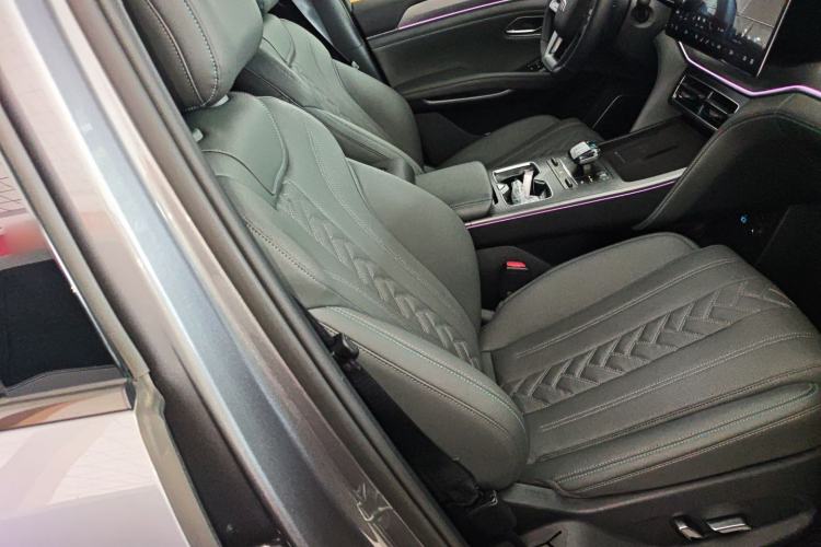 Used BYD Song L DM-i 2025 Intelligent Driving Version 160 km Beyond-Range Type