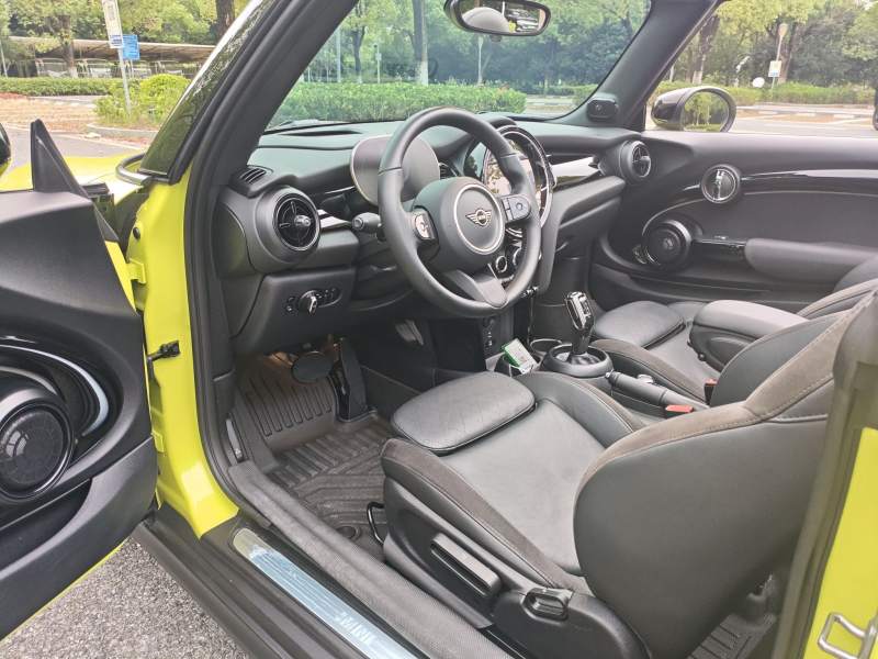 Used MINI 2023 Revised 1.5T COOPER CABRIO Artist — 33