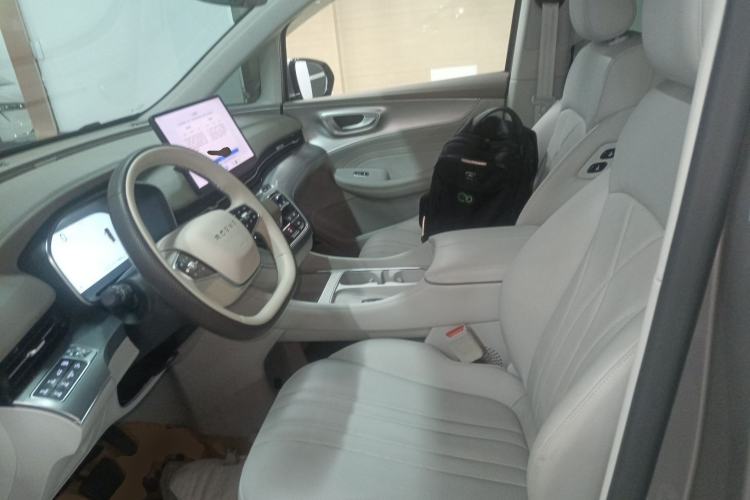 Used Roewe iMAX8 New Energy 2025 1.5T DMH Lu Zun Deluxe Edition Left Front Seat