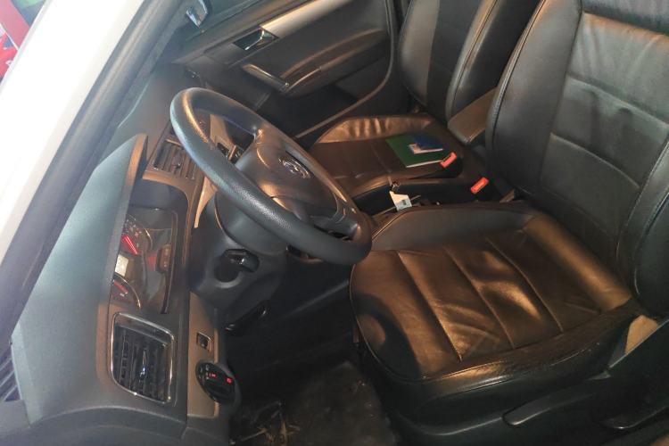 Used Volkswagen Lavida 2013 Restyled Classic 1.6L Automatic Comfort Edition Left Front Seat