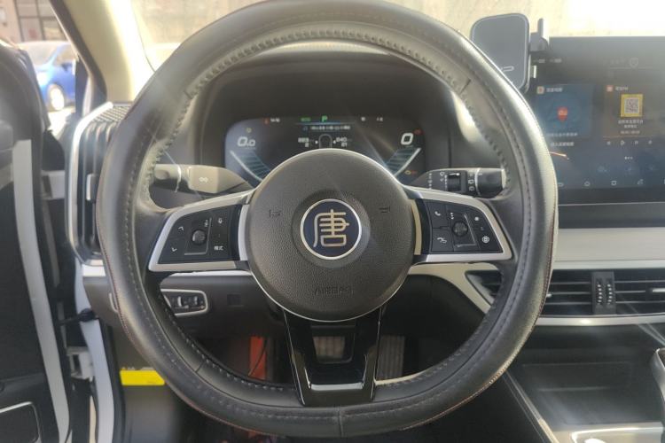 Used BYD Tang 2019 2.0T Automatic SmartConnect Luxury Version 5 Seats China VI Standard