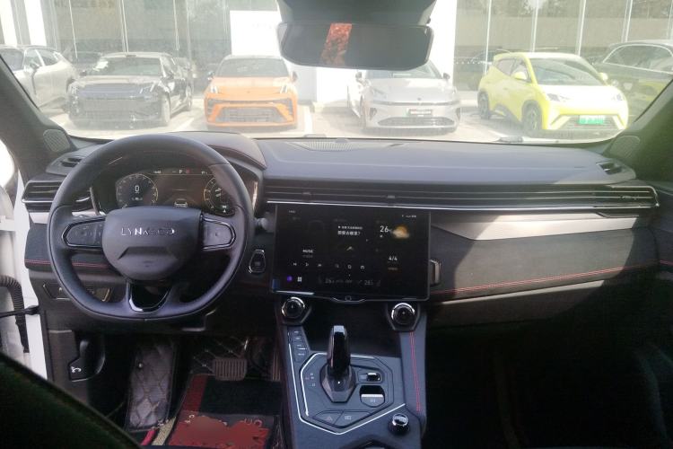 Used Lynk & Co 05 2020 2.0TD Four-Wheel Drive HypeHalo
