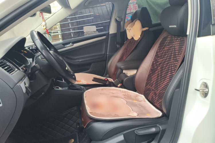 Used Volkswagen Sagitar 2017 1.6L Automatic Comfort Model
