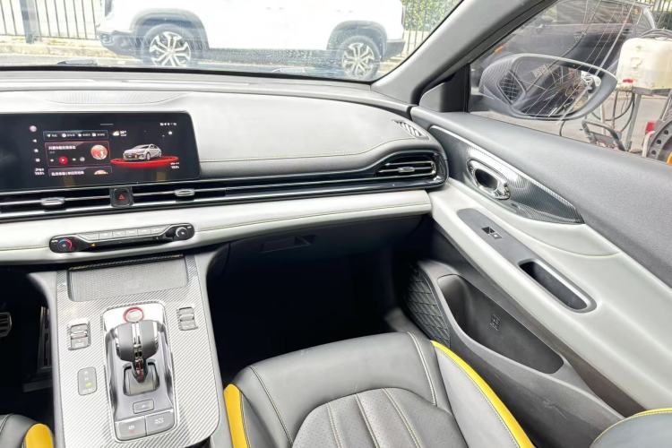 Used GAC Trumpchi EMPOW 2021 270T DCT J16 Version Interior 5