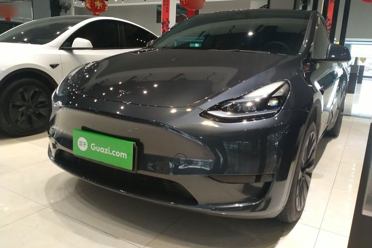 Used Tesla Model Y 2024 Rear-Wheel-Drive Version
