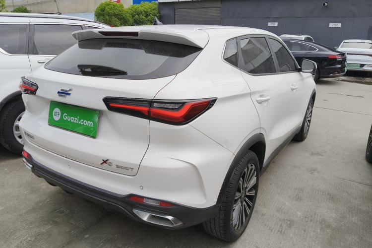 Used CHANGAN OSHAN X5 2021 Revised Version 1.5T DCT Luxury Edition