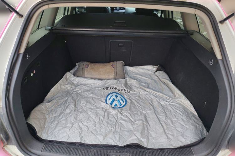 Used Volkswagen Golf 2011 1.4 TSI Comfort Travel Edition Trunk