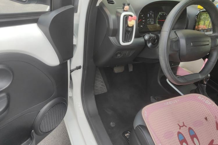 Used Roewe Clever 2022 311km QiQi BoBo Edition
