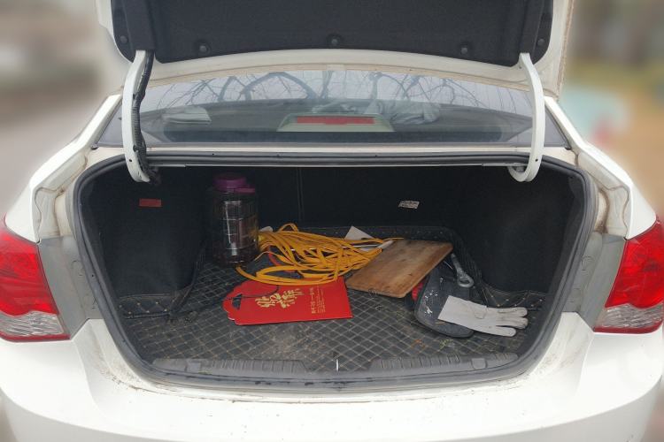 Used Chevrolet Cruze 2012 1.6L SE MT
