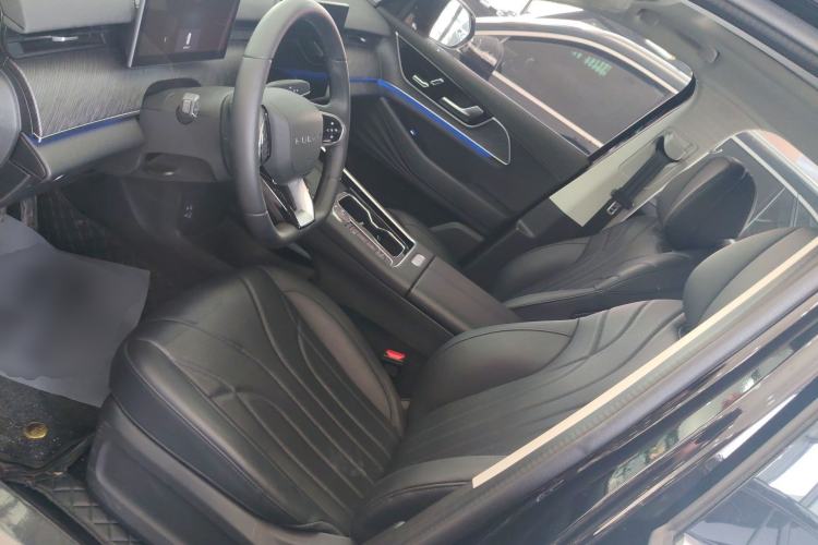 Used Chery Fengyun T9 2025 120 Long-Range Luxury Version 5 Seats Lithium Iron Phosphate Left Front Seat