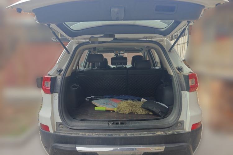 Used CHANGAN CS75 2014 2.0L Manual Luxury Version China IV Standard
