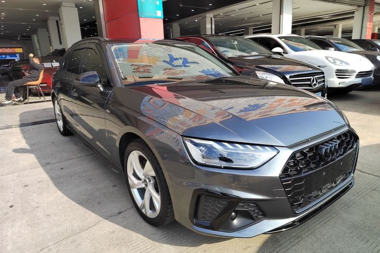 Used Audi A4 2023 Avant 40 TFSI Fashionable and Dynamic Model