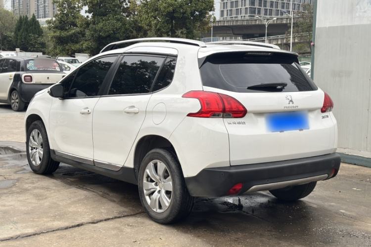 Used Peugeot 2008 2014 1.6L Manual Fashion Edition Exterior 1