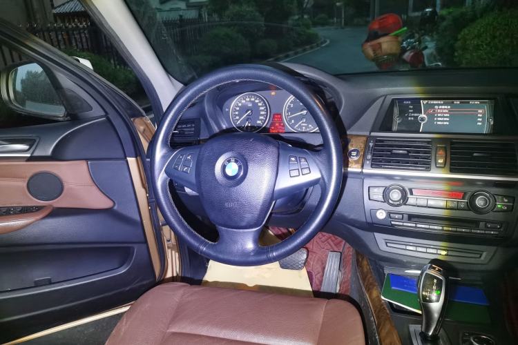 Used BMW X5 2011 xDrive35i Leading Model
