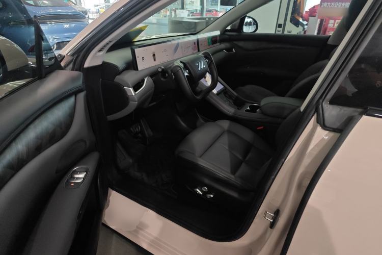 Used IM LS6 2023 Max Long-Range Version
