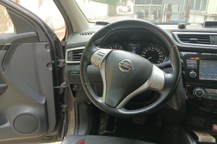 Used Nissan Qashqai 2017 2.0L CVT Smart Enjoyment Version China V Standard