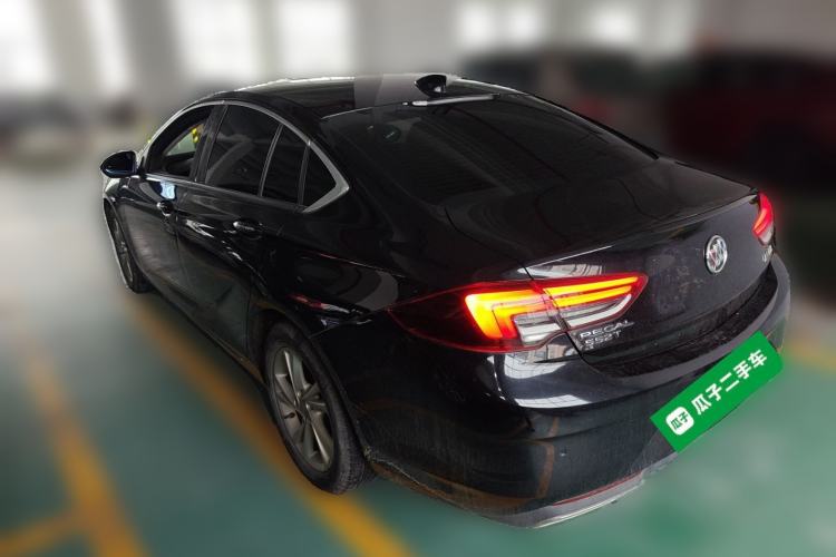 Used Buick Regal 2020 552T Luxury Version Rear Left 45 Deg