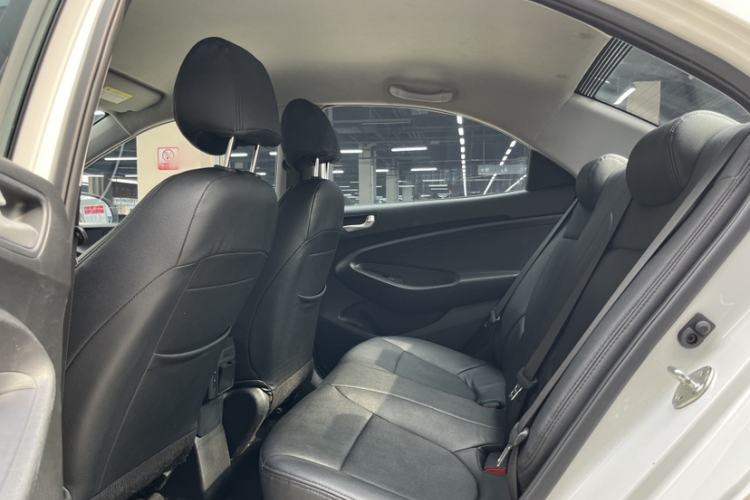 Used Hyundai Verna (older generation) 2017 1.4L Manual Refreshed Version China V Standard
