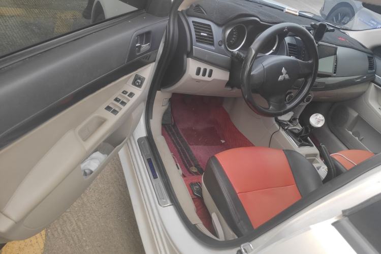 Used Mitsubishi Lancer EX 2012 Fashion Edition 1.8L Manual Comfort Version
