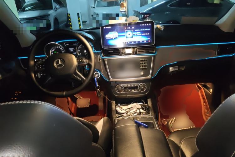 Used Mercedes-Benz M-Class 2014 ML 320 4MATIC