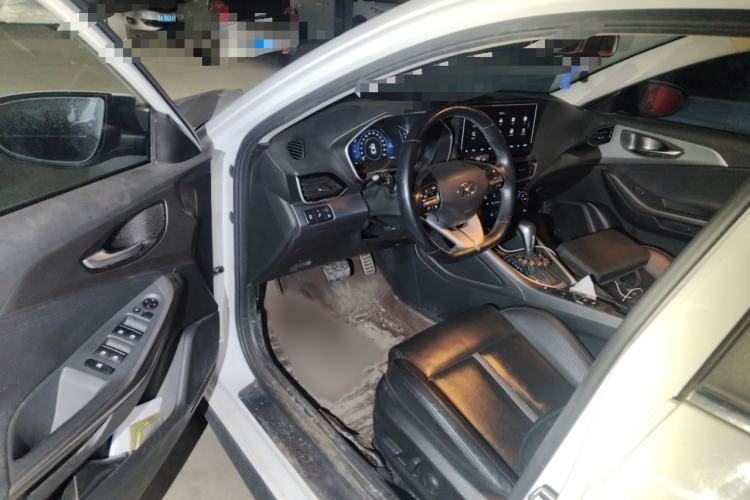 Used Hyundai Lafesta 2019 280TGDi Smart Speed Version China V Standard Interior 3