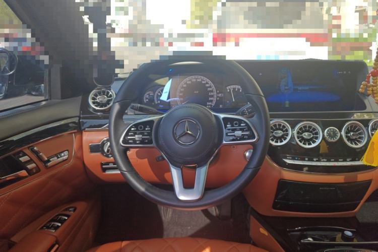 Used Mercedes-Benz S-Class 2012 S 300 L Business-Class Grand Edition Steering Wheel
