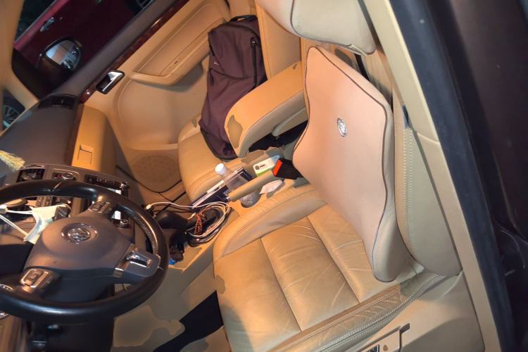 Used Volkswagen Touran 2011 1.4T DSG ZhiZhen Edition 5 Seats Left Front Seat