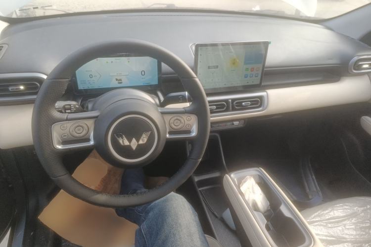 Used Wuling Bingo PLUS 2024 401 km Range 5-Seater Version
