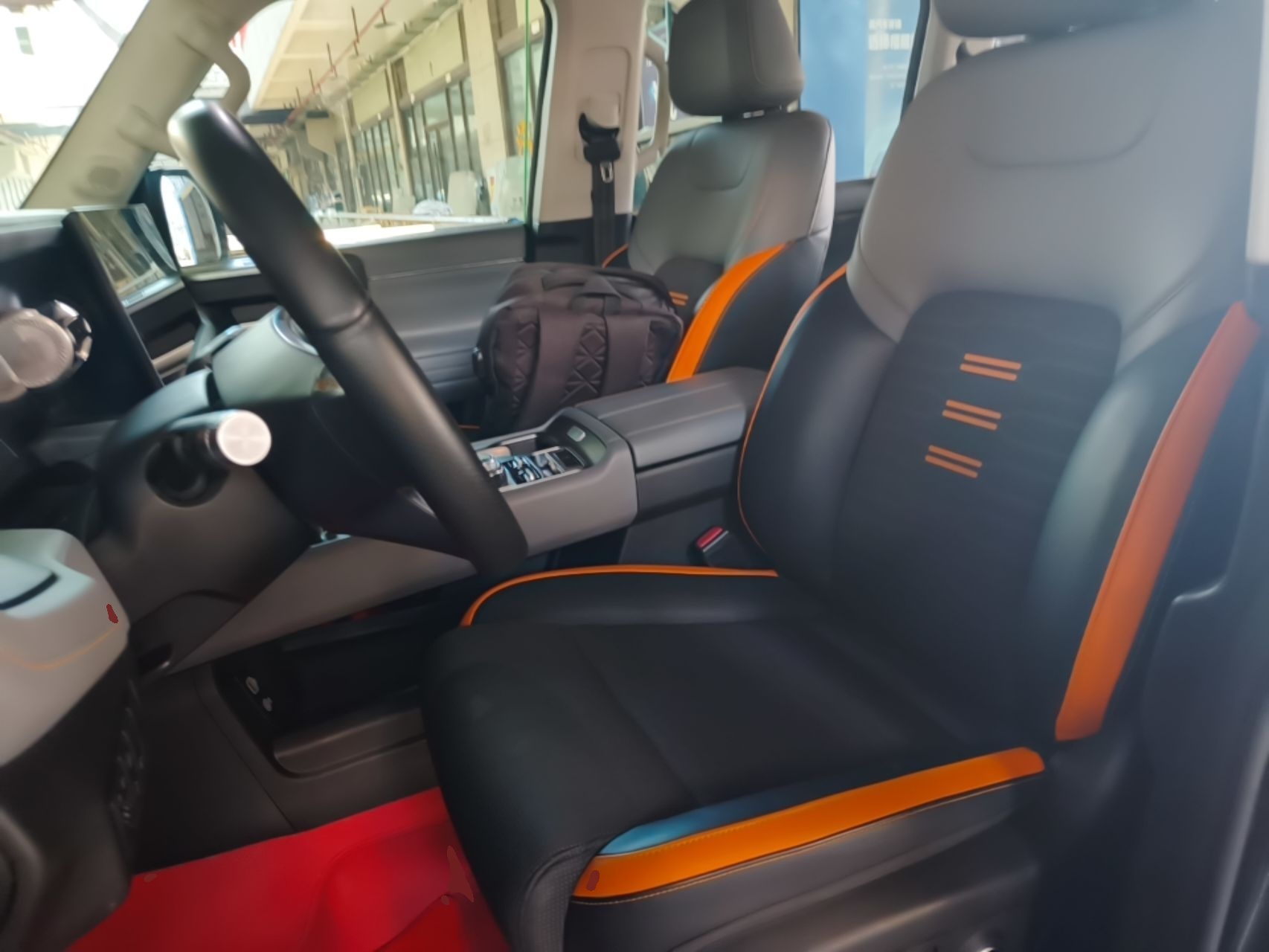 Interior delantero
