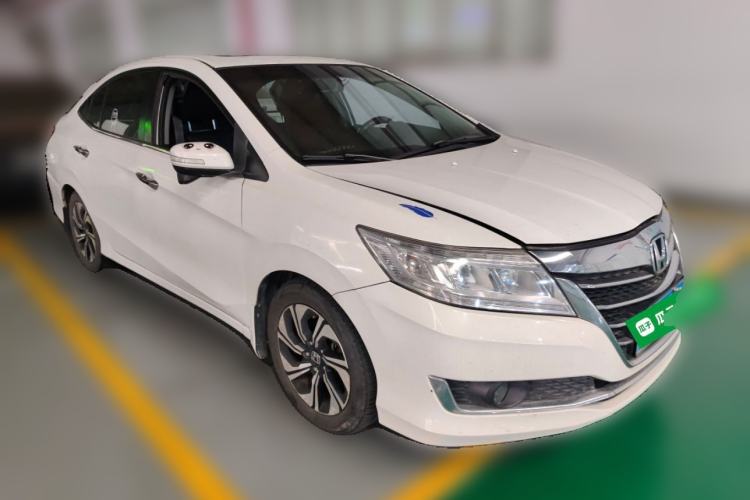 Used Honda Crider 2016 1.8L CVT Luxury Edition Front Right 45 Deg