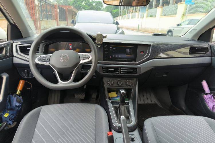 Used Volkswagen Lavida 2023 New Sharp 1.5L Automatic Excellent New Edition Center Console