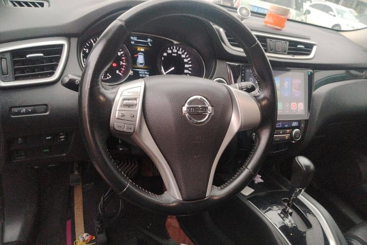 Used Nissan X-Trail 2014 2.5L CVT Luxury Edition 4WD
