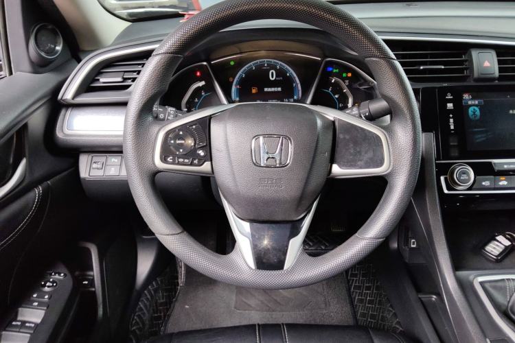 Used Honda Civic 2016 220TURBO Manual Luxury Edition
