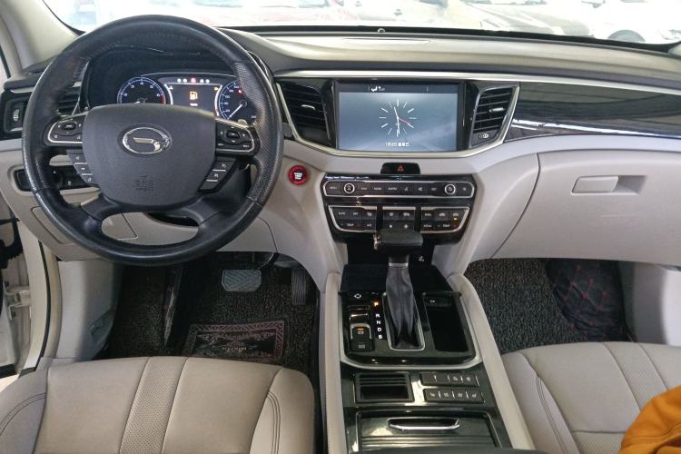 Used GAC Trumpchi GS7 2017 320T Two-Wheel-Drive Luxury Smart Connectivity Model
