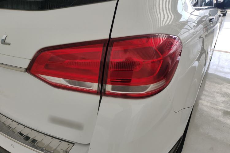 Used Haval H6 2018 Blue Label Sport Edition 1.5T Automatic Two-Wheel Drive Elite Model Right Rear Taillight