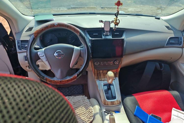 Used Nissan Sylphy 2014 1.6XV CVT Deluxe Edition
