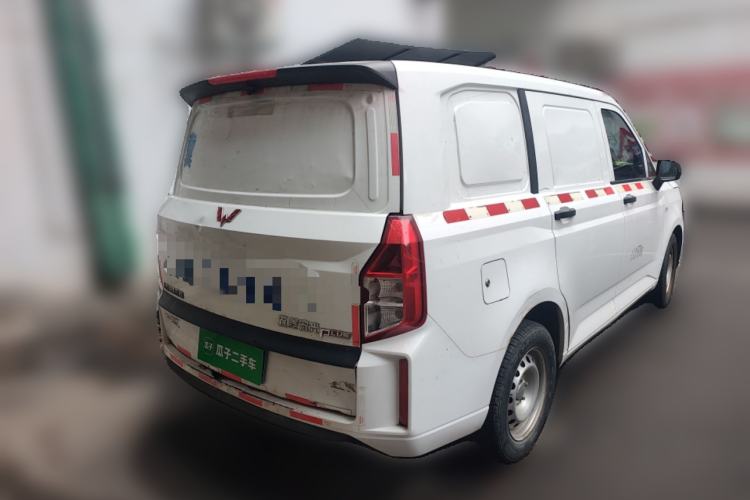 Used Wuling Hongguang PLUS 2019 1.5T Manual Wealthy Version 2 Seats Rear Right 45 Deg