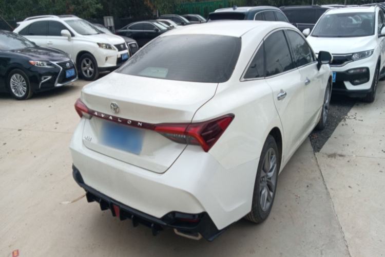 Used Toyota Avalon 2019 2.0L Luxury Edition China VI Standard