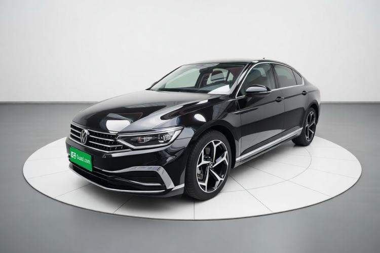Used Volkswagen Magotan 2026 30 Million Vehicles Selected Model 380TSI DSG Luxury Edition