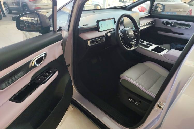 Used AION Y 2023 Plus 510 Tech Edition