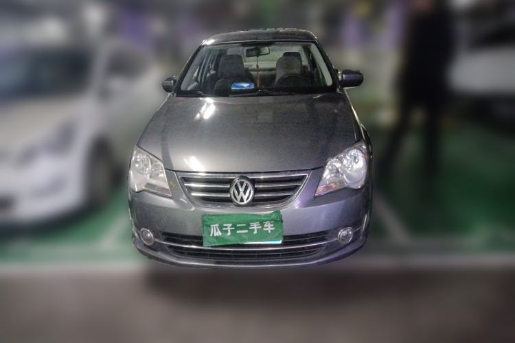 Used Volkswagen Bora 2012 1.6L Manual Fashion Edition Front