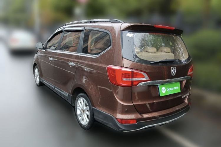 Used Baojun 730 2016 1.5L Manual Comfort Version 7 Seats China V Emission Standard