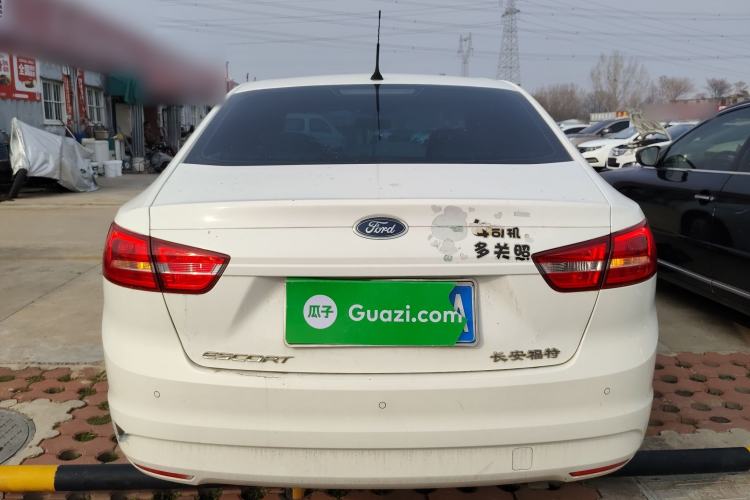 Used Ford Escort 2015 1.5L Manual Comfort Model