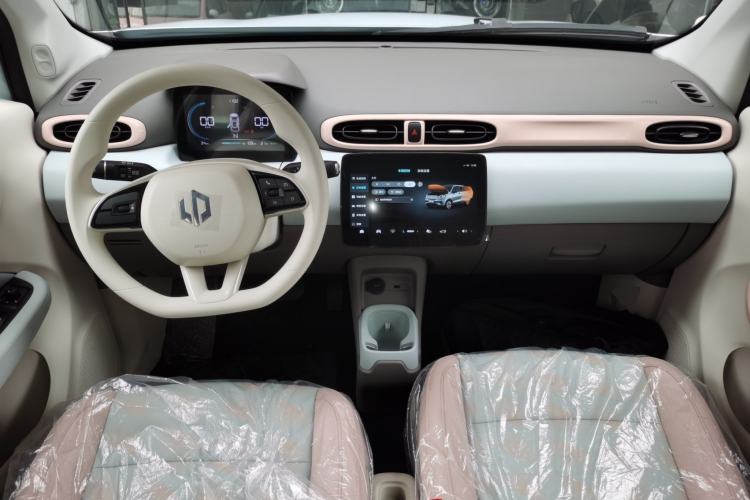 Used Leapmotor T03 2025 310 Comfort Edition Center Console