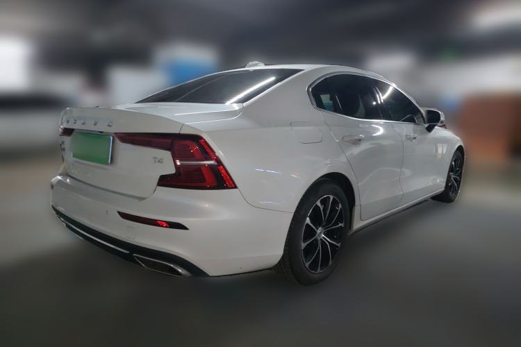 Used Volvo S60 2021 T4 Zhiyi Luxury Edition