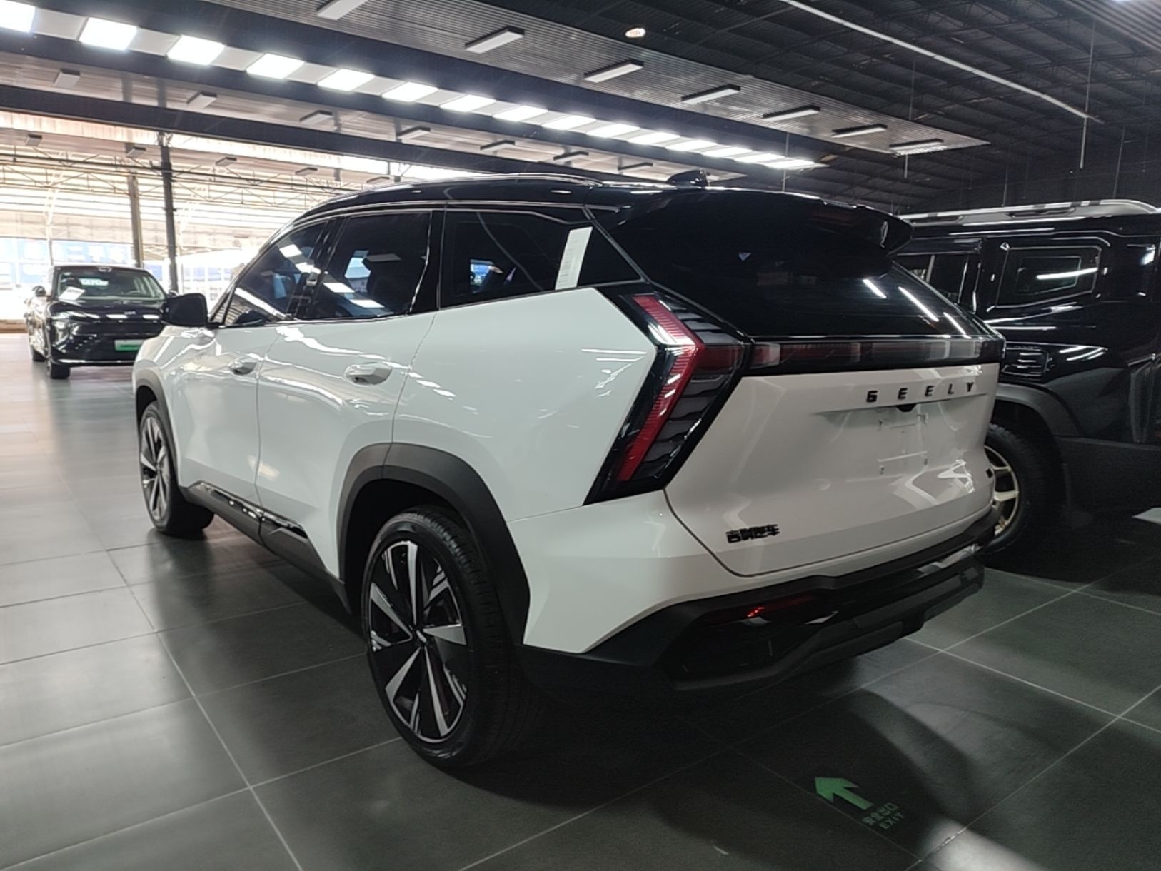 Geely Auto FX11 2024 1.5TD DCT Flagship Edition — снимка 4
